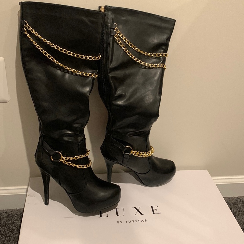 Luxe boots by Justfab